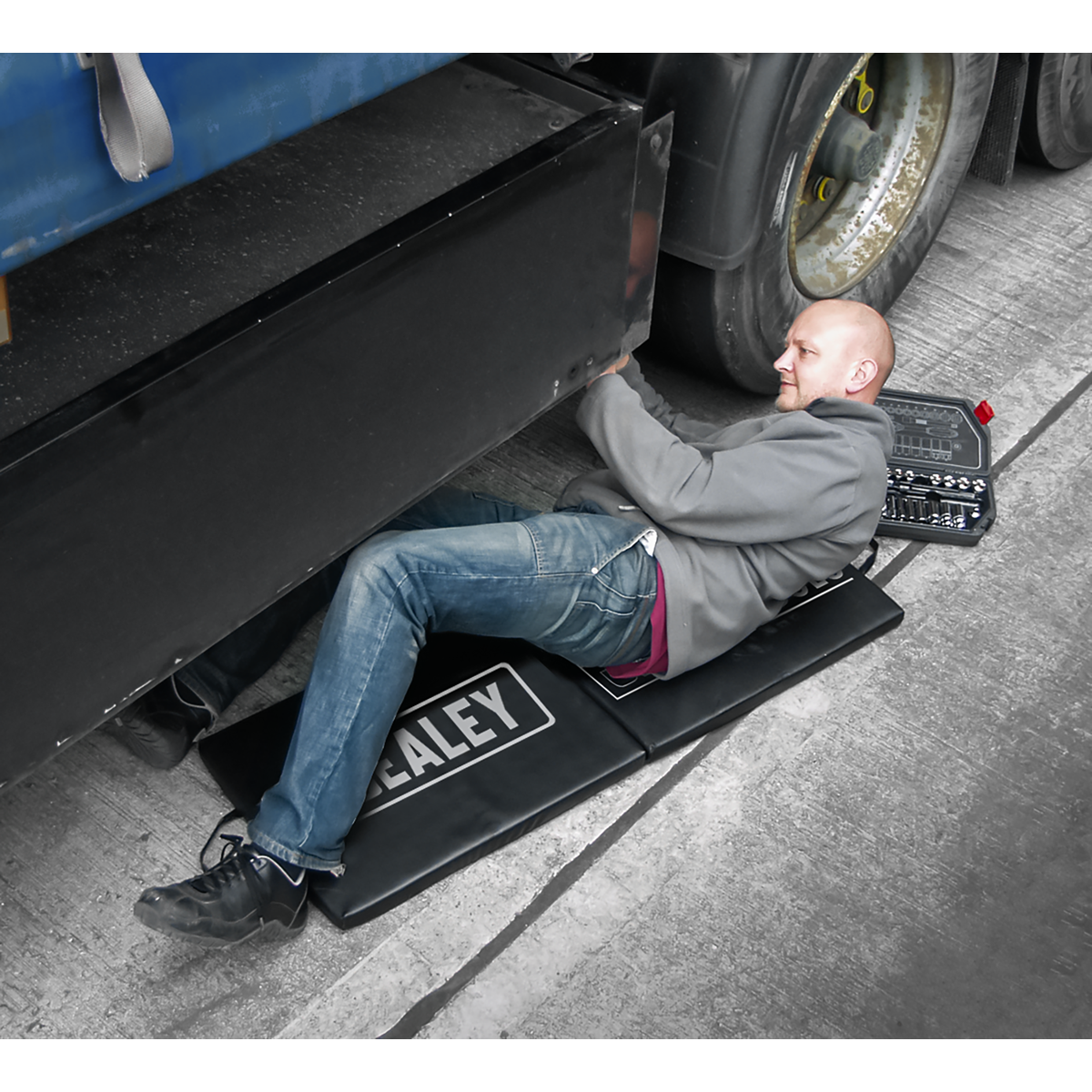 Sealey VS858 Folding Mechanic's Work Mat 38mm