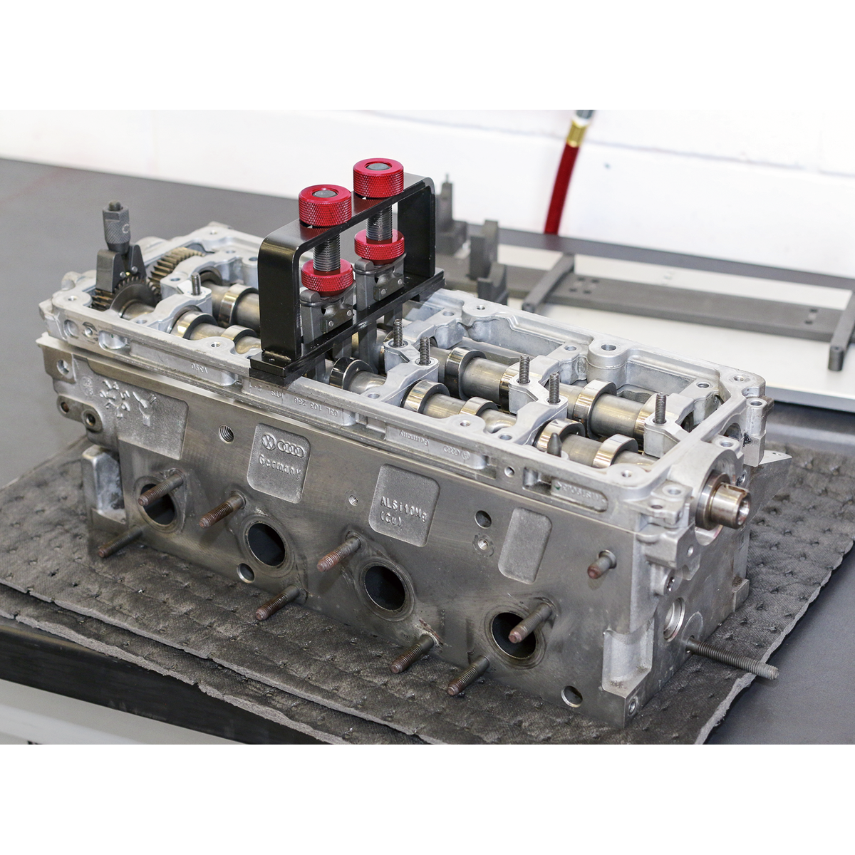 Sealey VSE7171 Camshaft Installation Kit for VAG, Porsche - Belt & Chain Drive