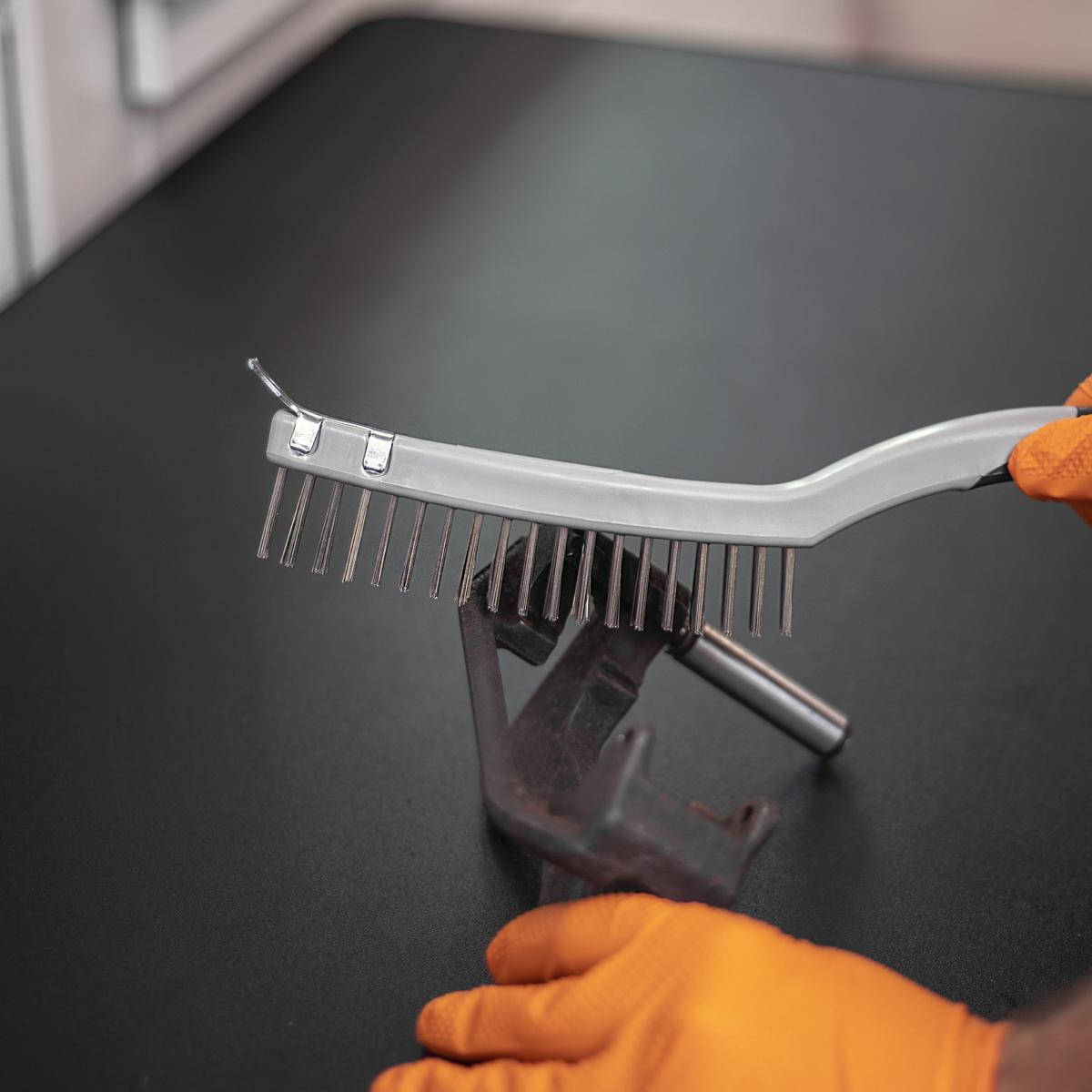 Sealey WB105 Wire Brush with Stainless Steel Fill & Scraper