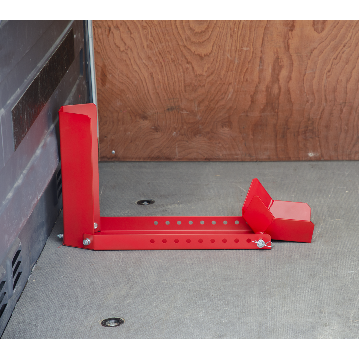 Sealey WCR02 Bolt Down Motorcycle Roll-in Wheel Clamp