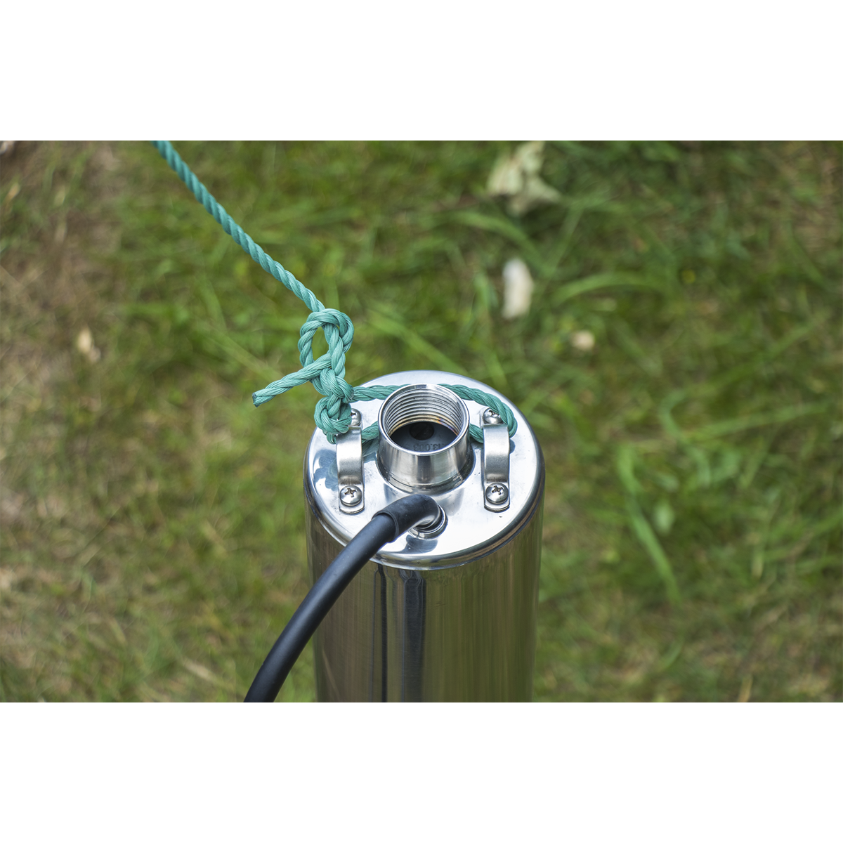 Sealey WPW9355 Borehole/Deep Well Pump 55m Head 8-Stage 230V