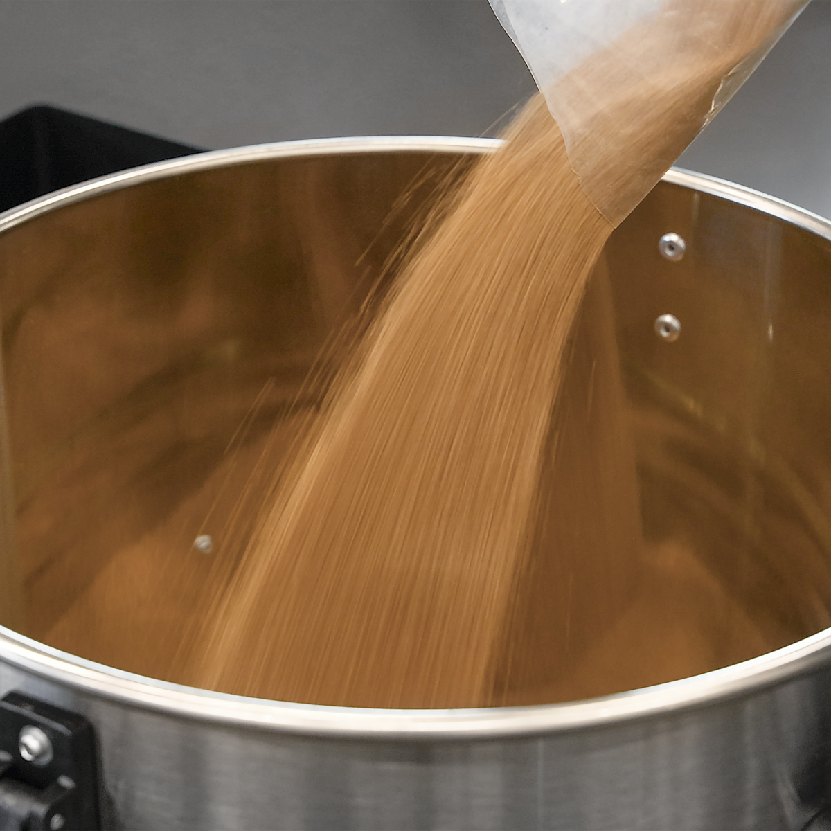 Sealey WS25KG Walnut Shell Blast Media - Size 16/30 - 25kg Bag