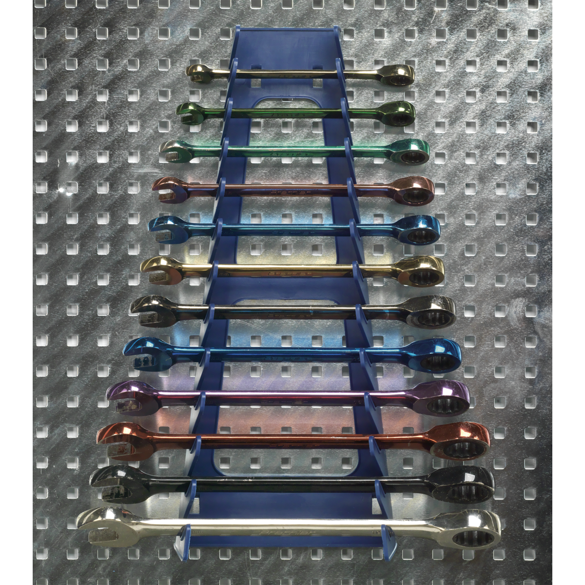 Siegen S01102 Siegen Wall Storage Pegboard Set 34pc