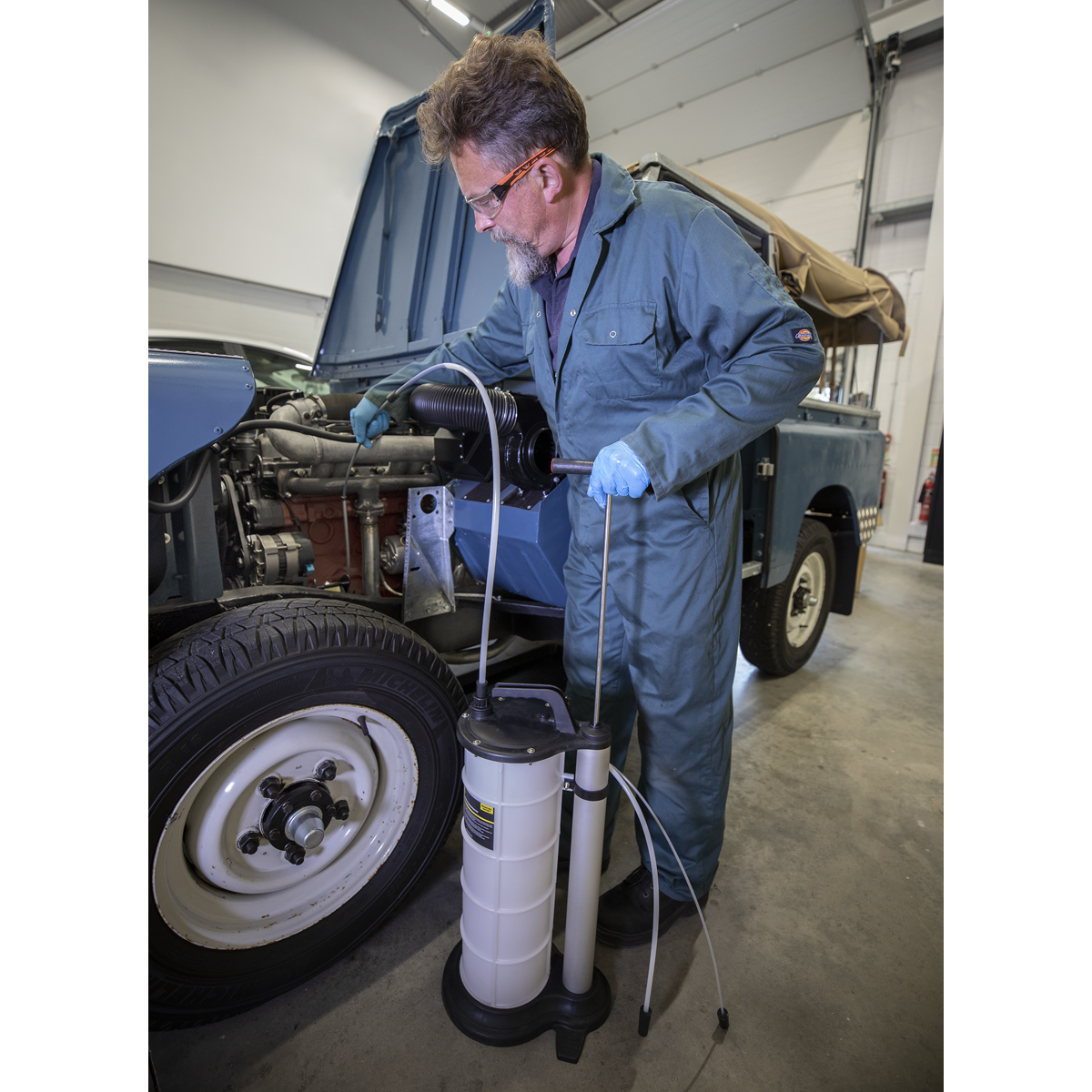 Siegen S01167 Manual Vacuum Oil & Fluid Extractor 9L