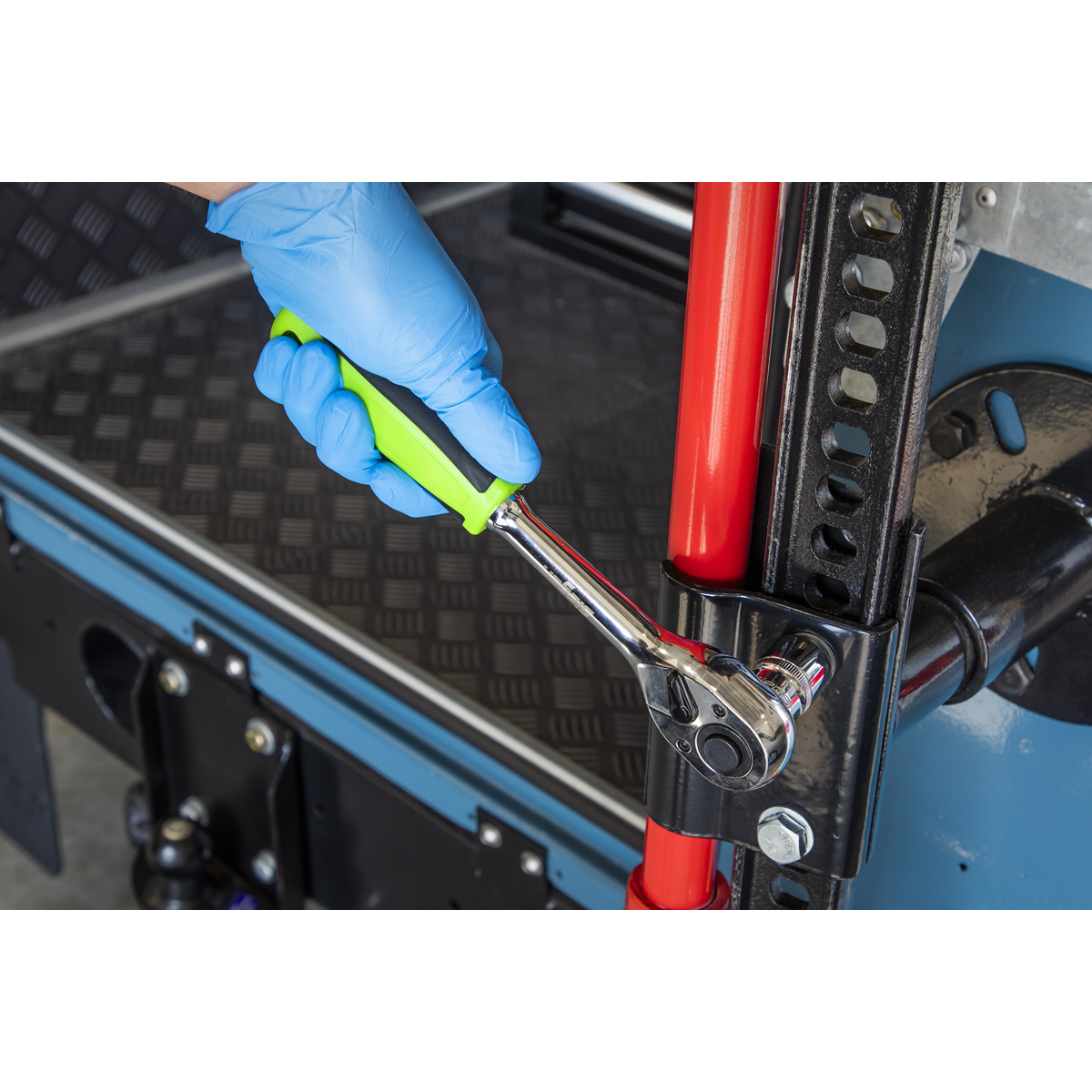 Siegen S01202 Siegen Pear-Head Ratchet Wrench with Flip Reverse 1/2"Sq Drive