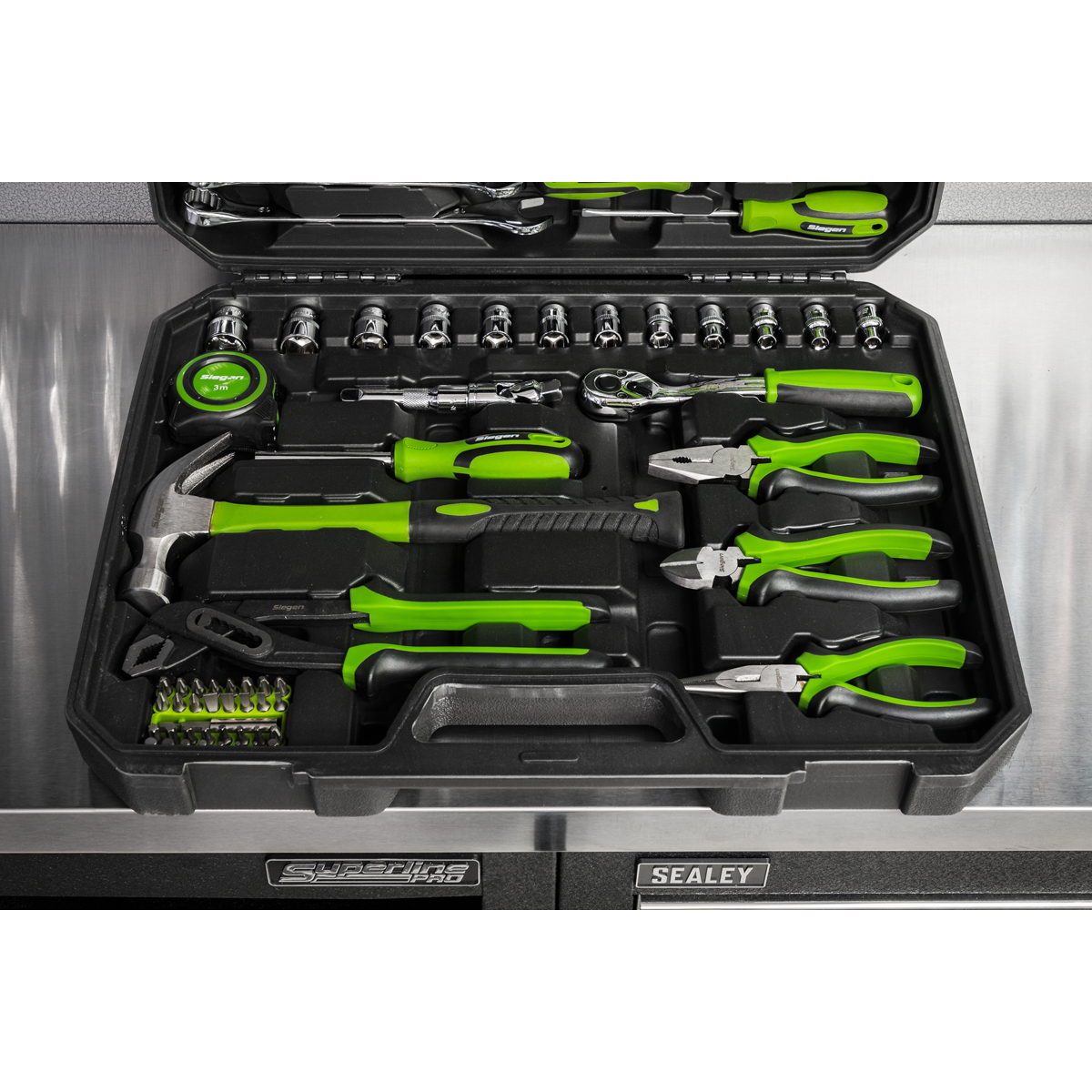 Siegen S01213 Siegen Tool Kit 84pc