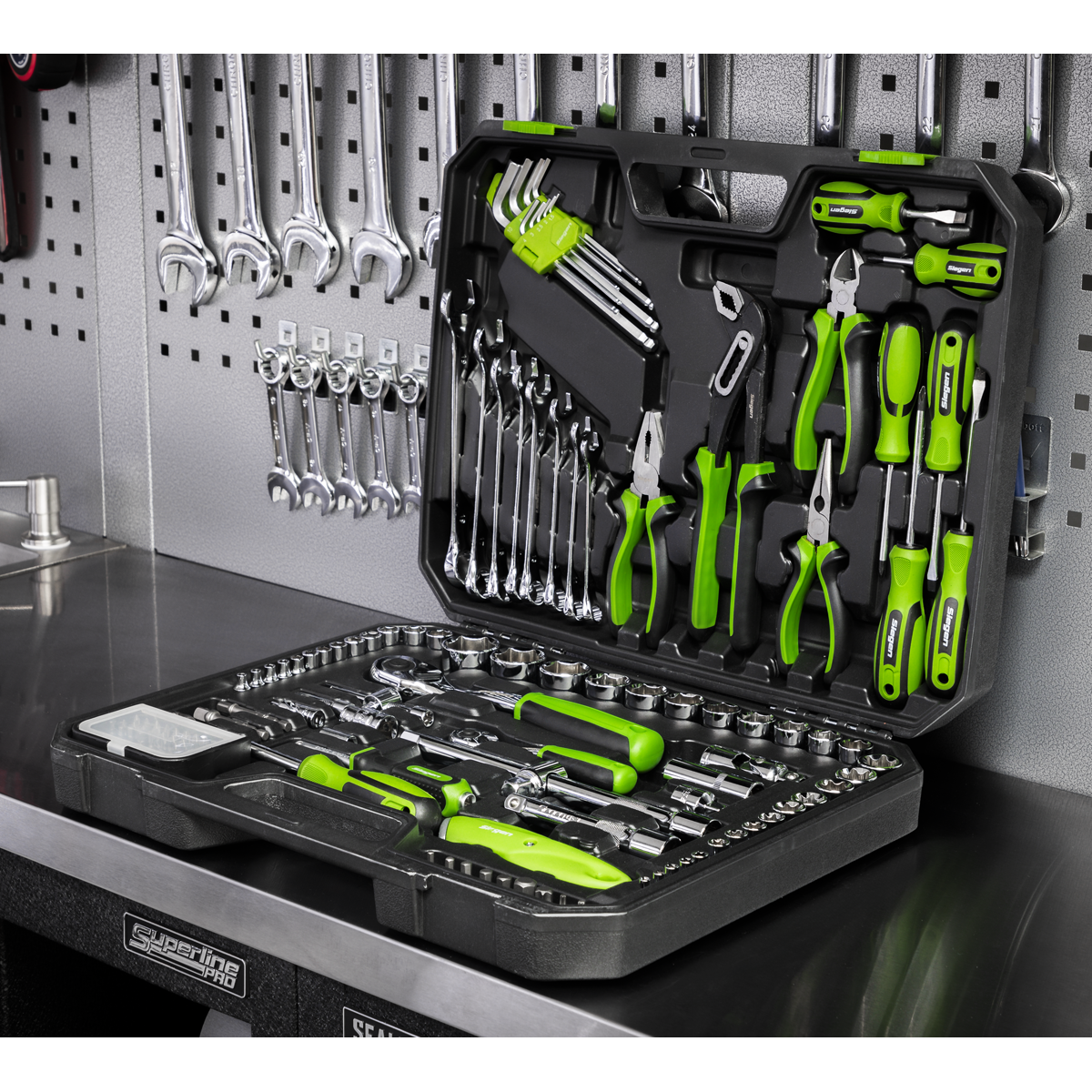 Siegen S01214 Siegen Mechanic's Tool Kit 135pc