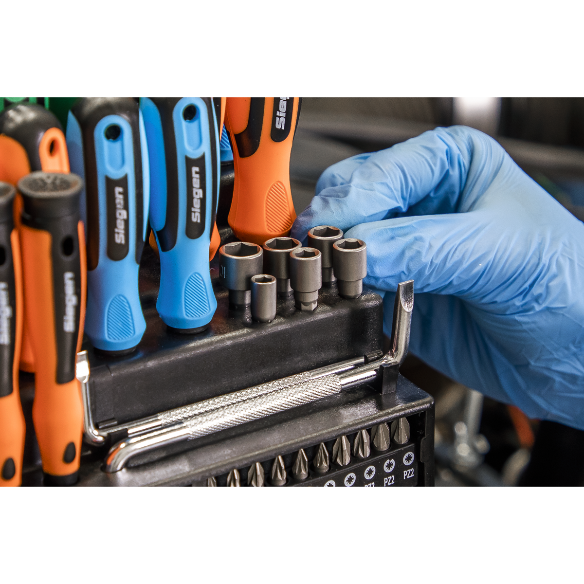 Siegen S01248 Siegen Screwdriver, Bit & Nut Driver Set 100pc