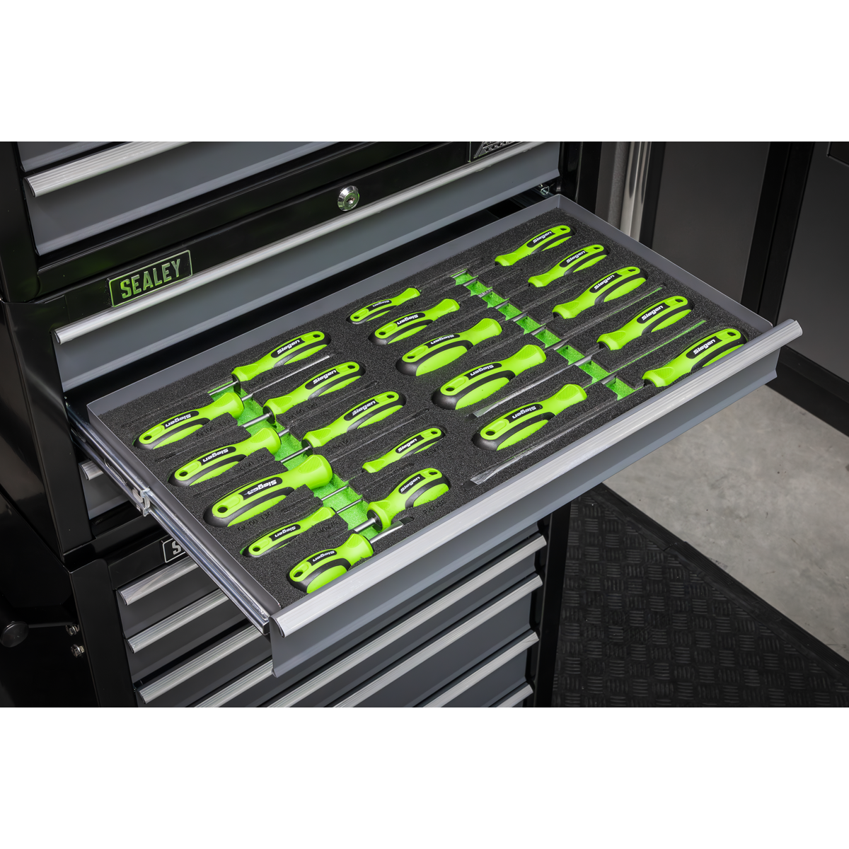 Siegen S01276 Siegen Screwdriver Set with Tool Tray 20pc