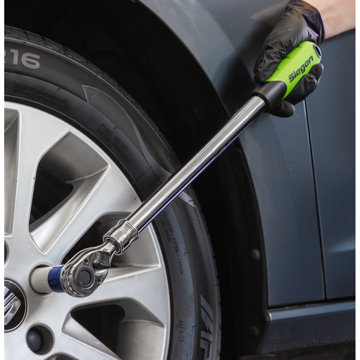 Siegen S01293 Siegen Extendable Ratchet Wrench 1/2"Sq Drive