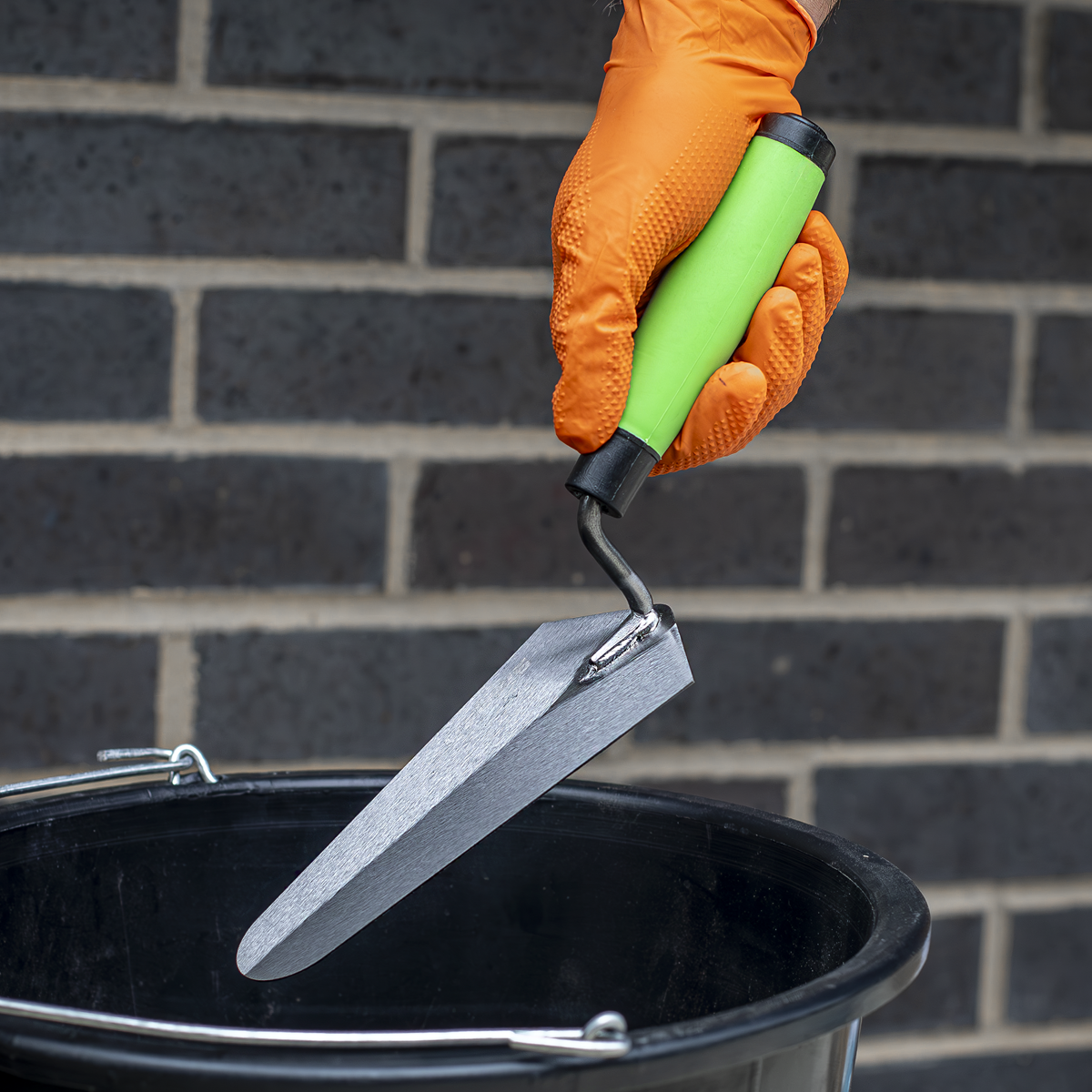 Siegen S01303 Siegen Gauging Trowel with Soft Grip Handle 175mm
