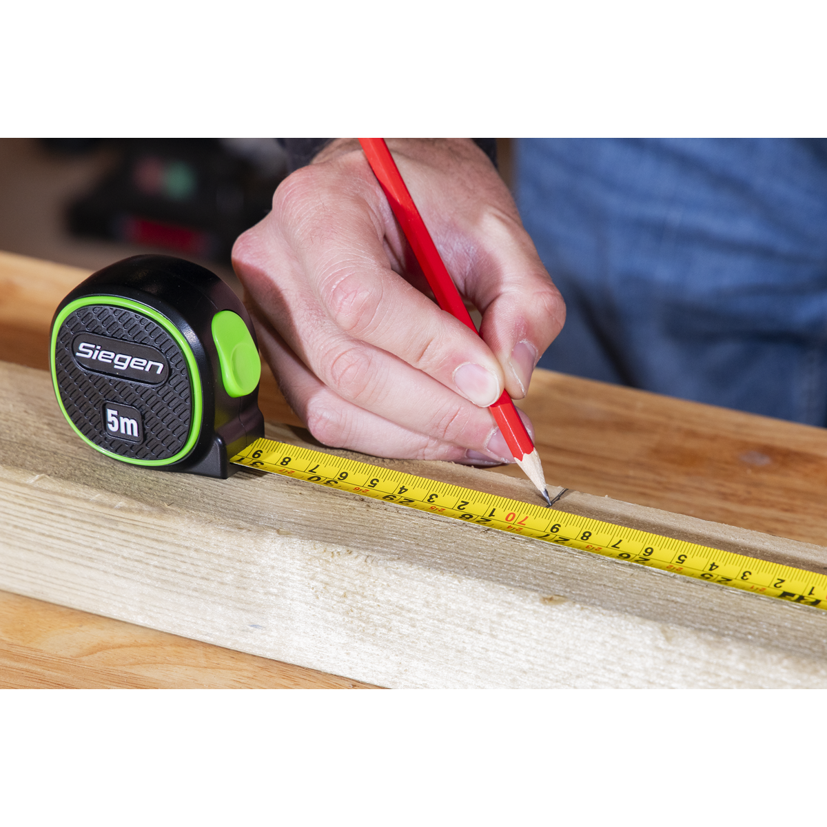 Siegen S01328 Metric/Imperial Auto-Lock Tape Measure 5m(16ft) x 19mm