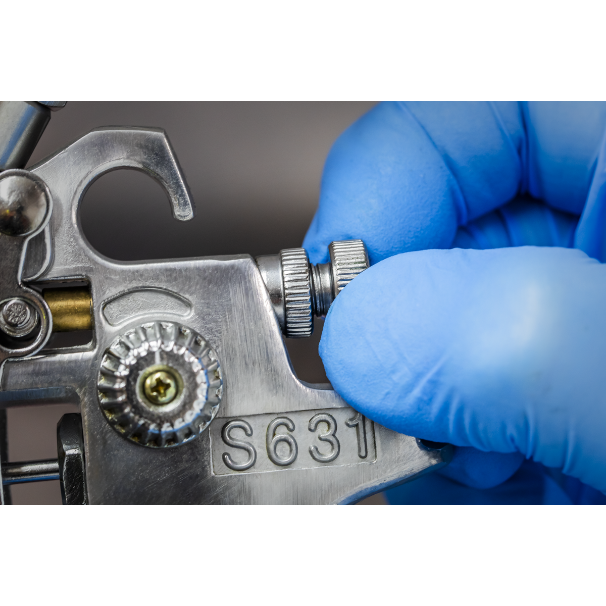 Siegen S631 Siegen General-Purpose Gravity Feed Touch-Up Spray Gun 1mm Set-Up