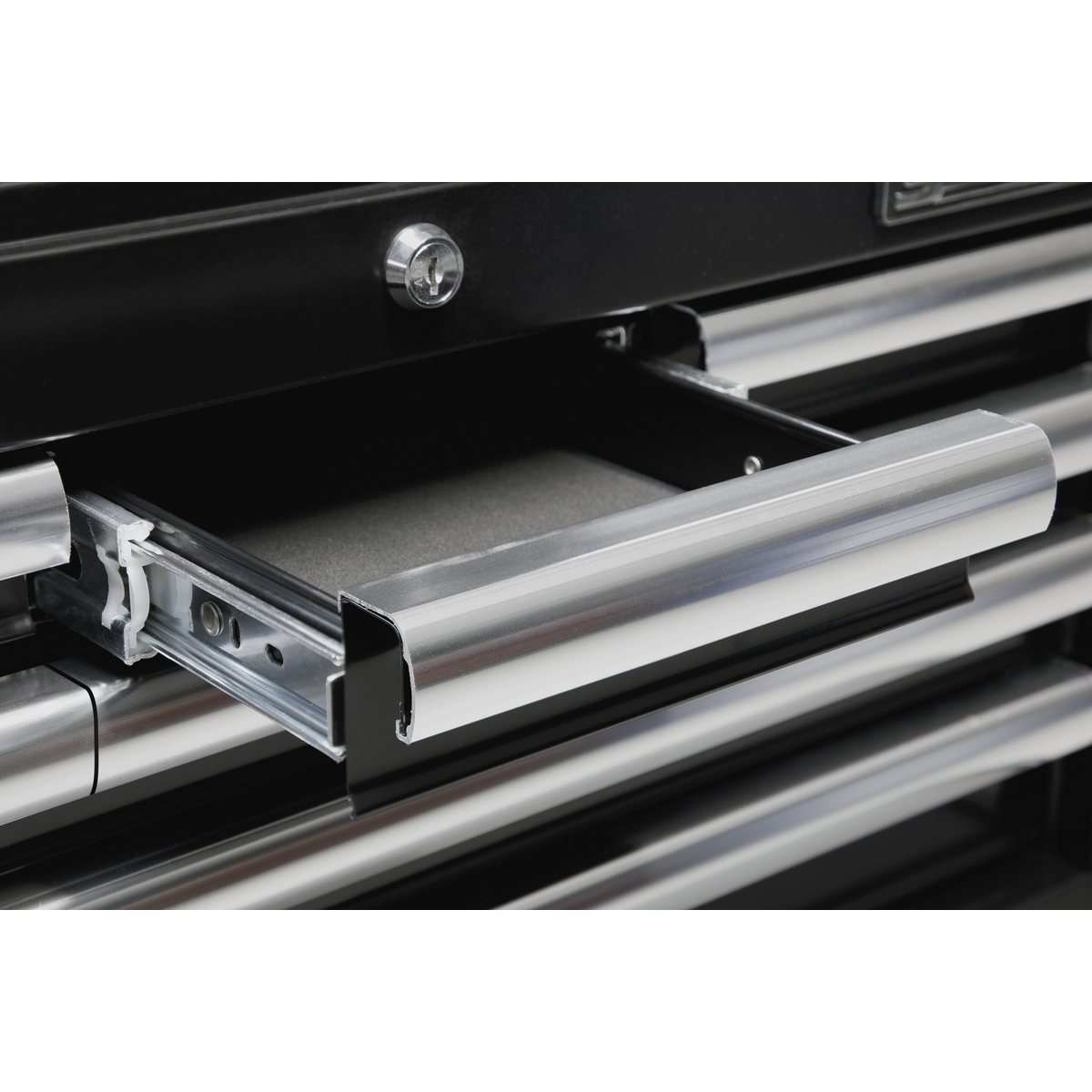 Superline Pro AP41149B Superline PRO® Heavy-Duty Topchest 14 Drawer - Black