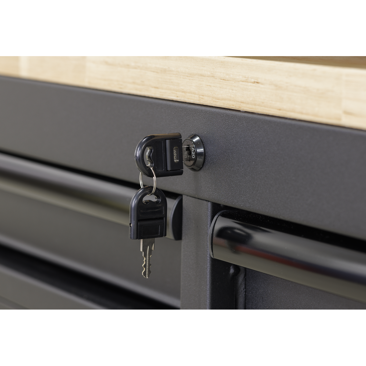 Superline Pro AP6203BE Superline PRO® Black Edition Top Hutch & 2 Drawer Riser 1549mm
