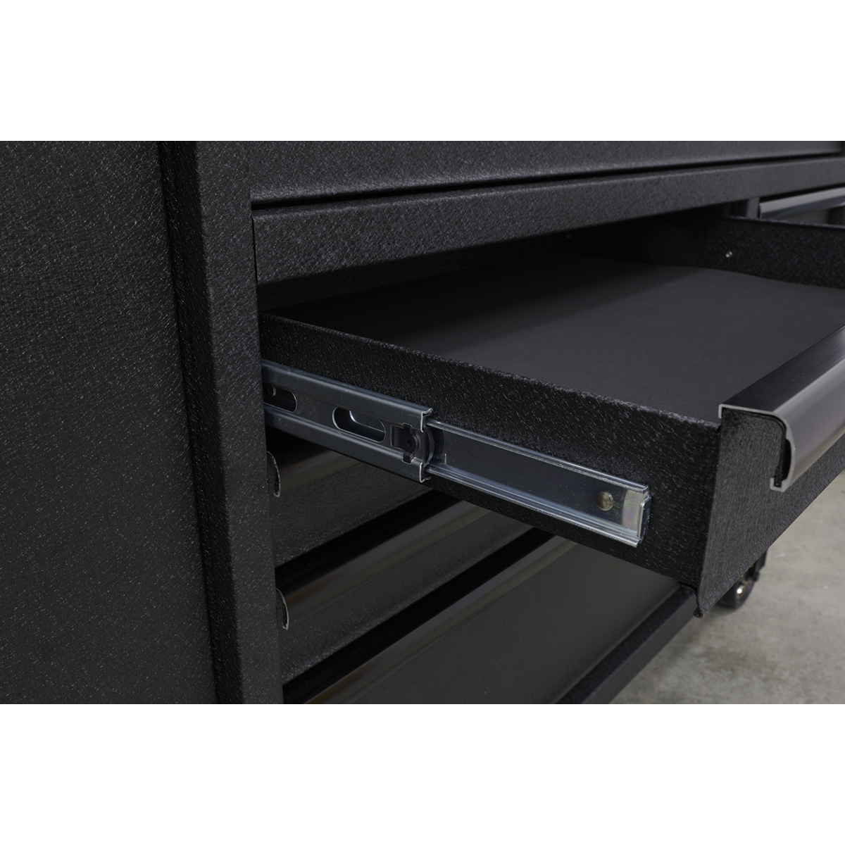 Superline Pro AP6310BE Superline PRO® Mobile Tool Cabinet with Power Tool Charging Drawer 1600mm