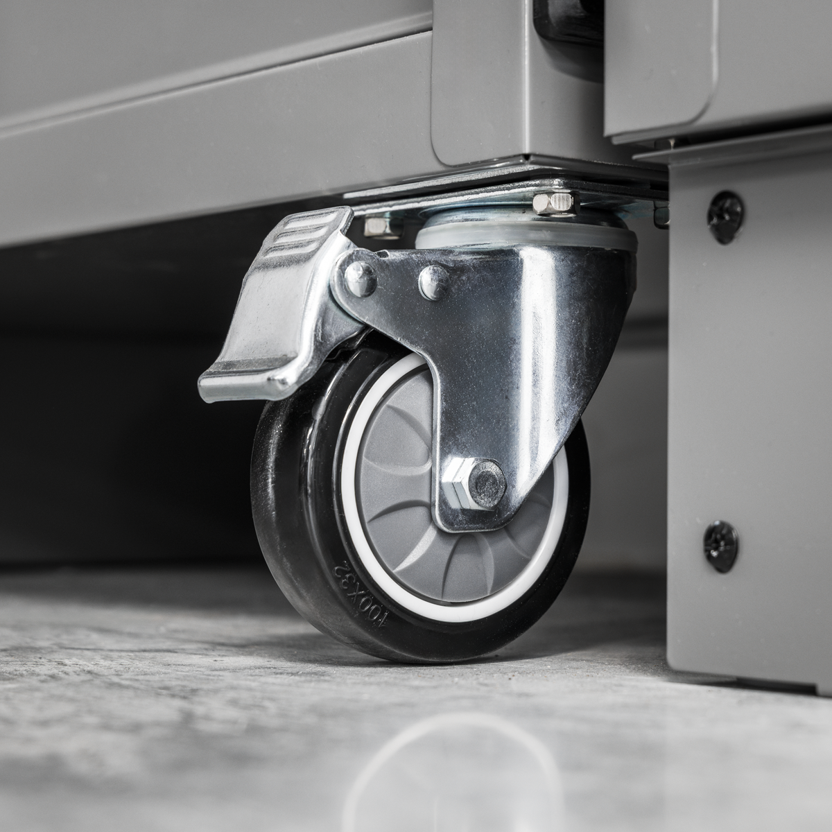 Superline Pro APMSBESTACK03SS Superline PRO® Black Edition Storage System with Stainless Worktop 2.04m