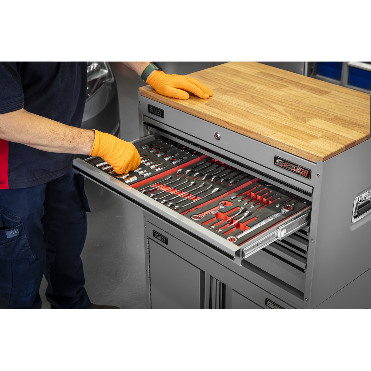 Superline Pro APMSCCOMBO7 Superline PRO® Connect Modular Storage System with Rubber Wood Worktop 678mm