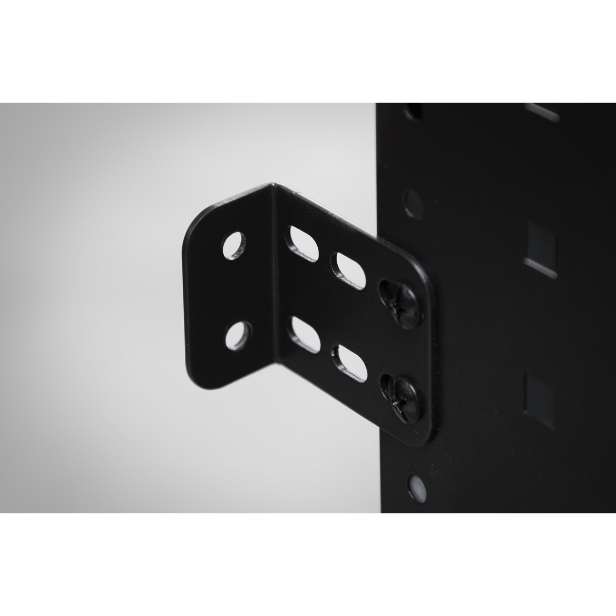 Superline Pro APMSVCOMBO1 Superline PRO® Modular Flat Shelf Van Storage System