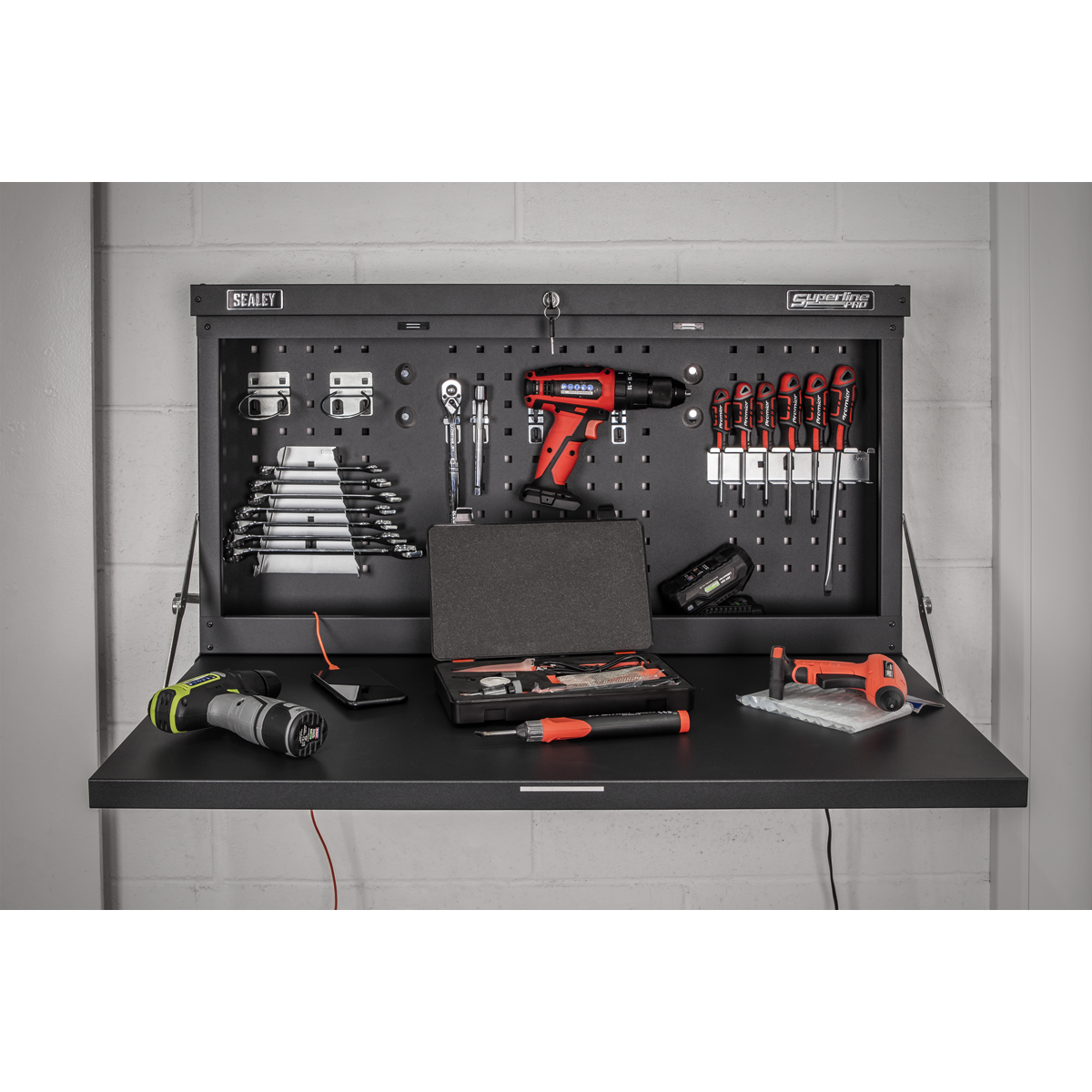 Superline Pro APWMW01 Superline PRO® Wall Mounting Foldable Workbench 900mm