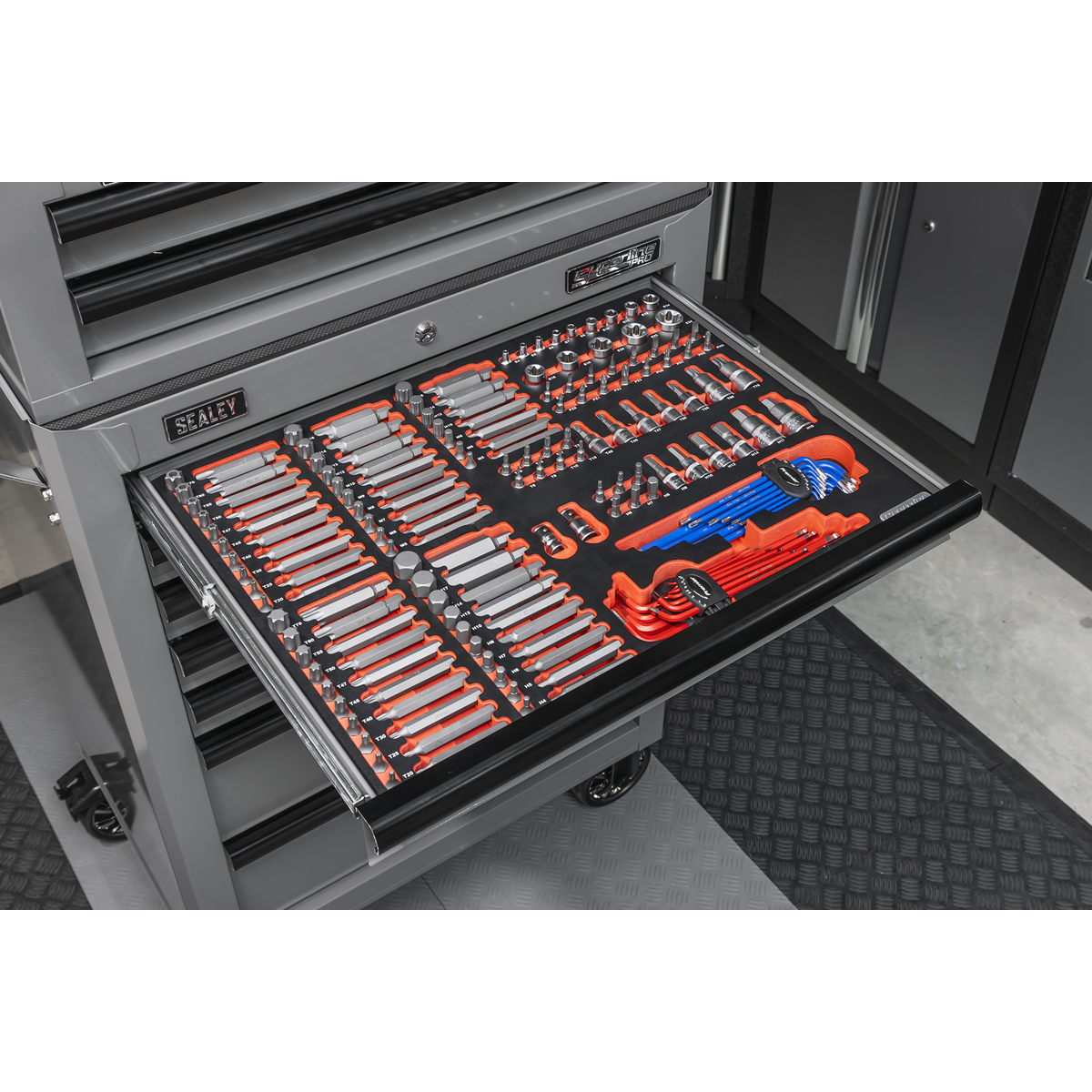 Superline Pro TBTPCOMBO6 Superline PRO® Tool Chest Combination 14 Drawer with 446pc Tool Kit - Grey