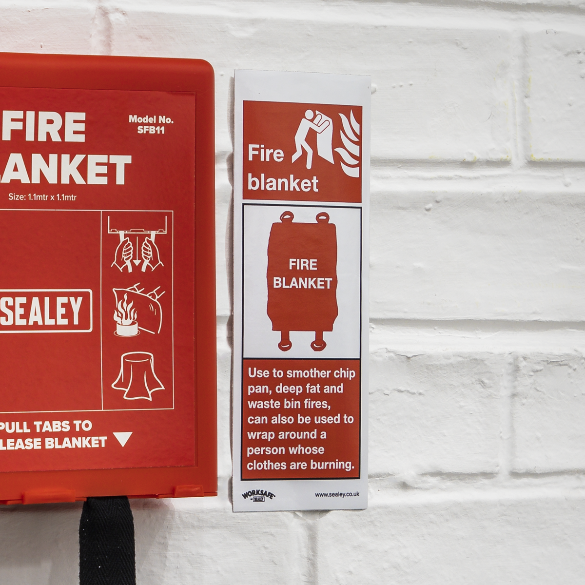 Worksafe SS53V1 Worksafe® Fire Blanket Safety Sign - Self-Adhesive Vinyl