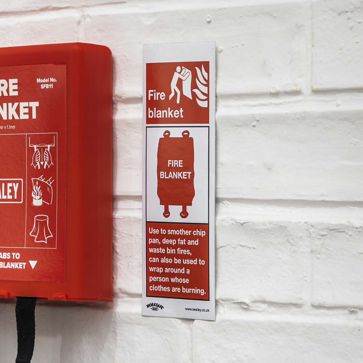 Worksafe SS53V1 Worksafe® Fire Blanket Safety Sign - Self-Adhesive Vinyl