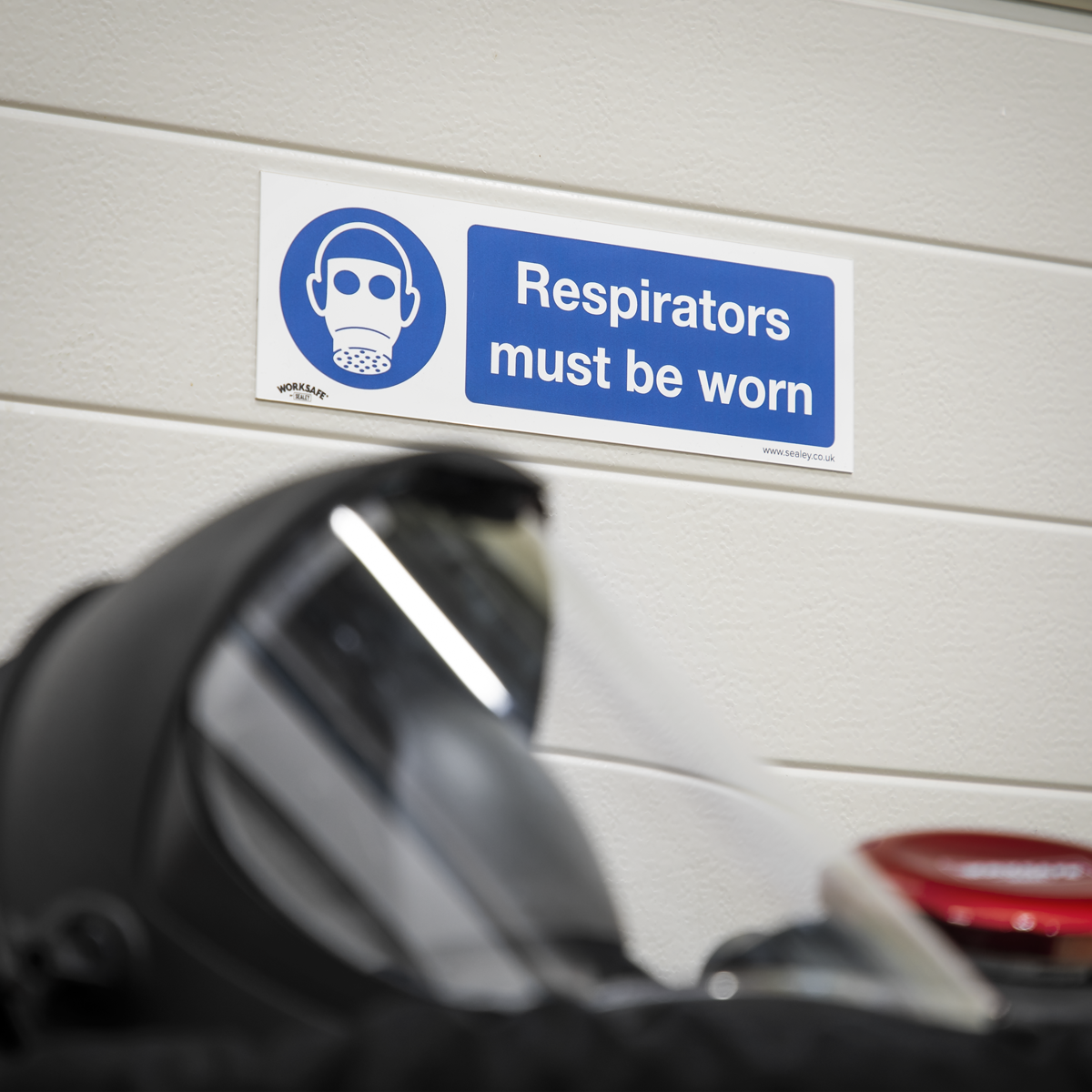 Worksafe SS56V10 Worksafe® Respirators Must Be Worn Safety Sign, Self-Adhesive Vinyl - Pack of 10